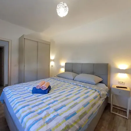 Prázdninový dům House Kazali, Medulin