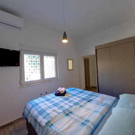 House Kazali, Prázdninový dům Medulin