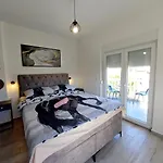 Dom wakacyjny House Kazali, *