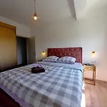 Dom wakacyjny House Kazali, *