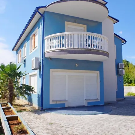 House Kazali, Medulin