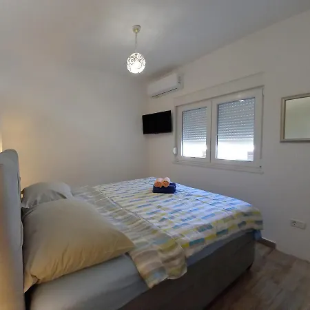 House Kazali,